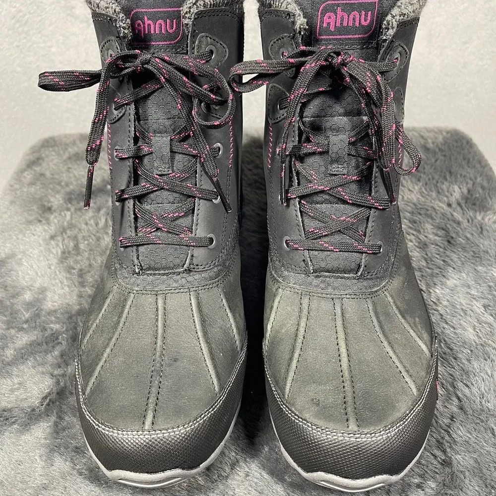 Ahnu‎ Northridge Winter Boots Womens 9.5 Black Waterproof Insulated Vibram READ